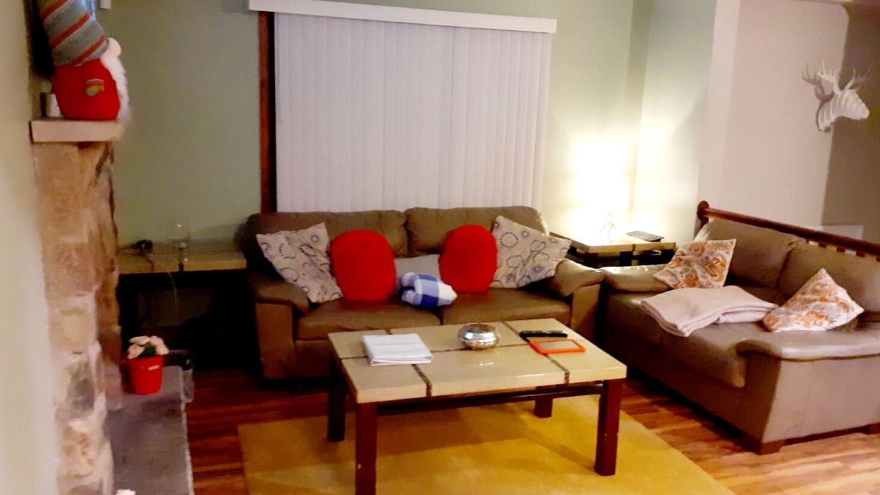 Photo of Livingroom in Pocono Mountain Lake