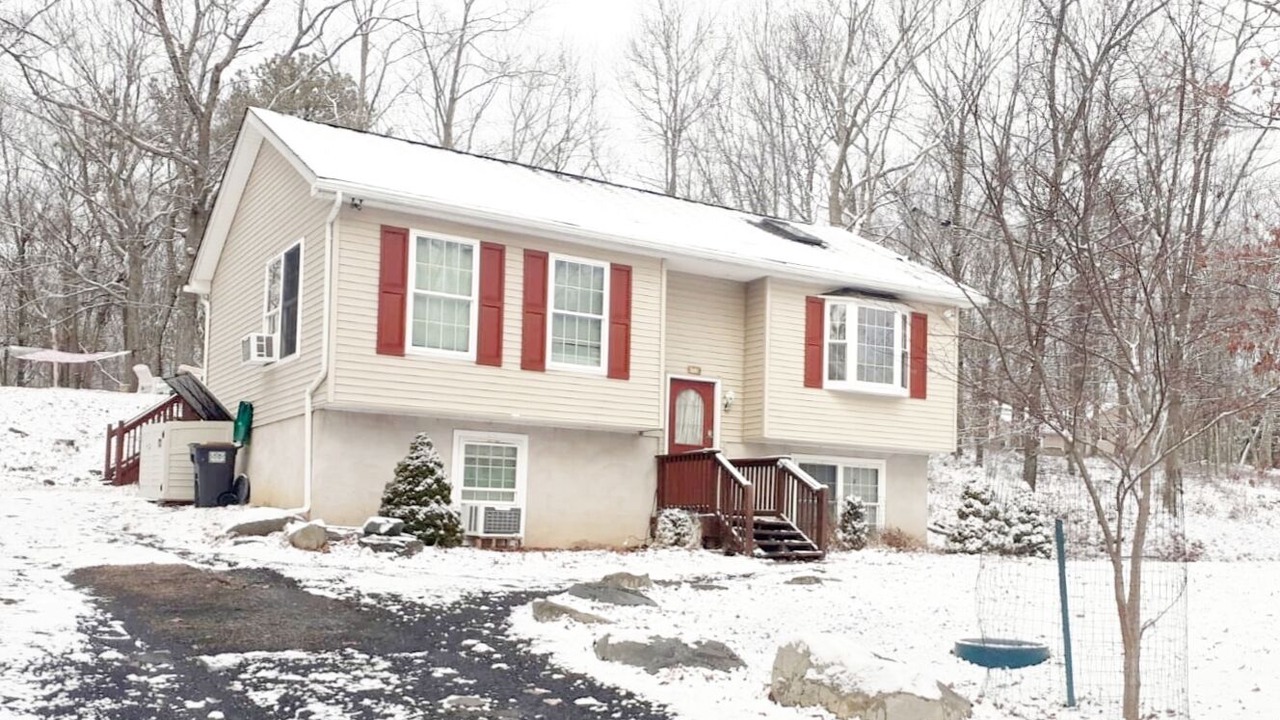 Photo of Outdoor in Pocono Mountain Lake