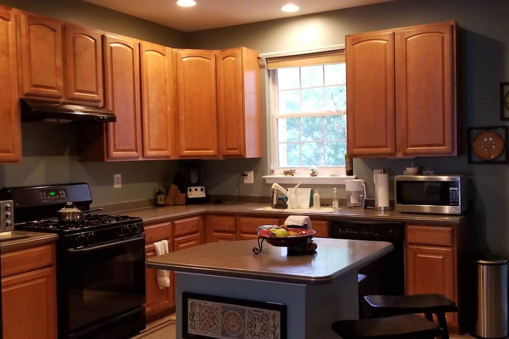 Photo of Kitchen in Edgewater