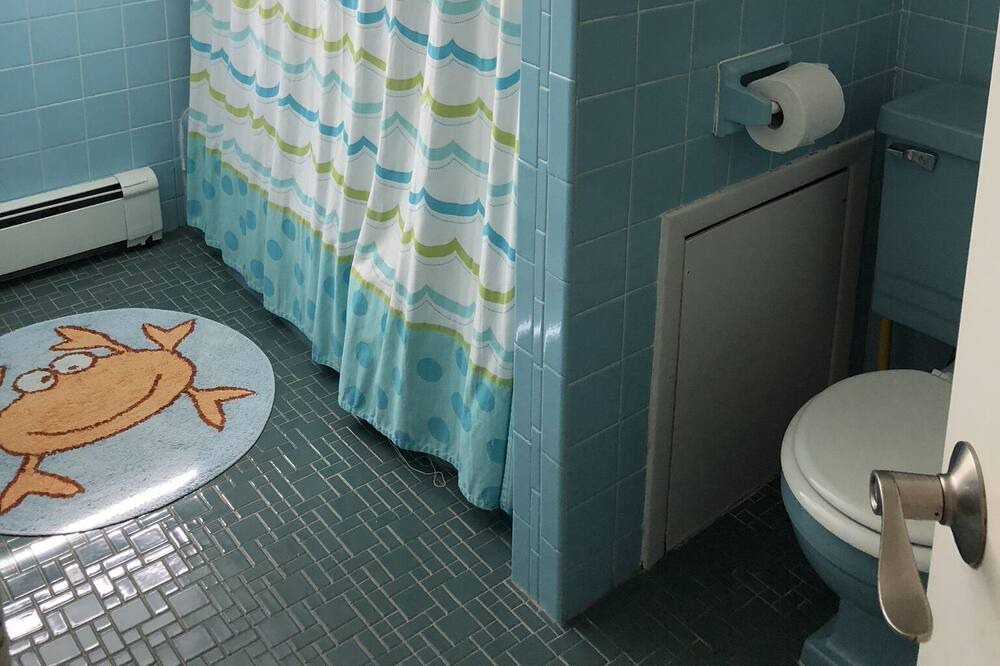 Photo of Bathroom in A-Zone
