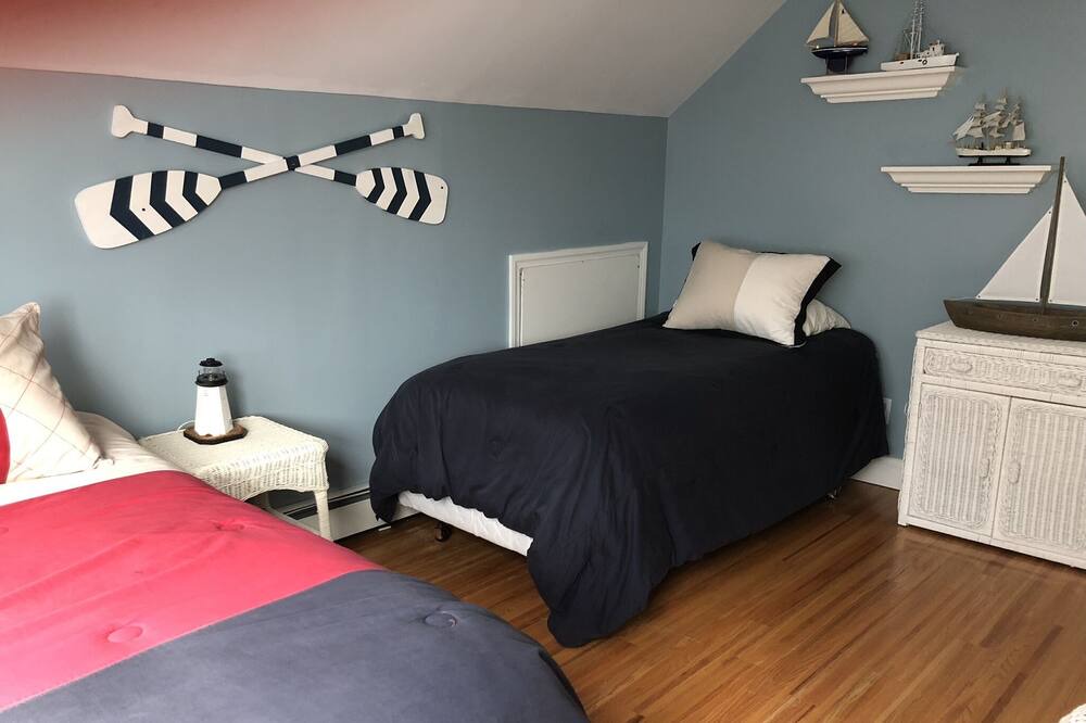 Photo of Bedroom in A-Zone