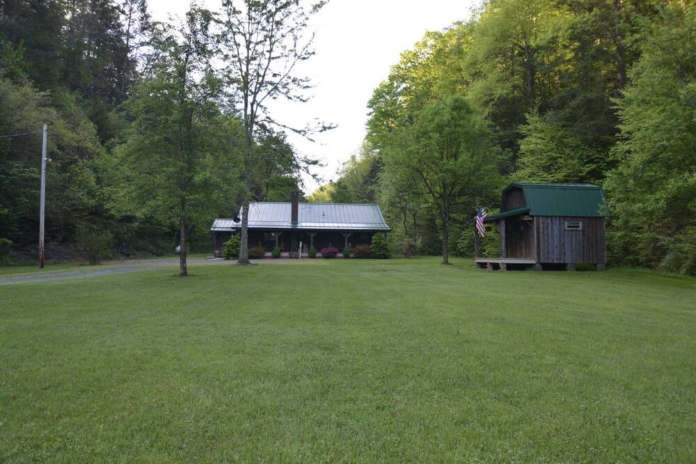 Photo of Outdoor in Dailey
