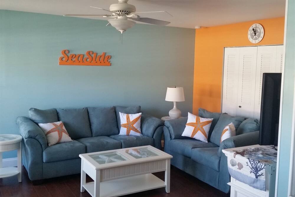 Photo of Livingroom in Anglesea