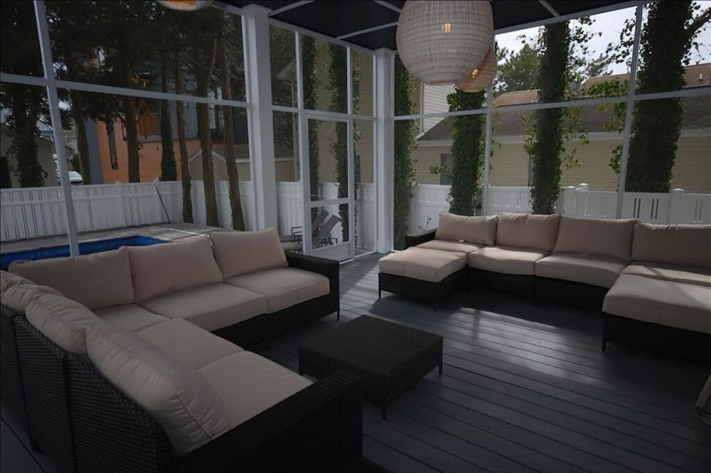 Photo of Outdoor in Dodds Addition