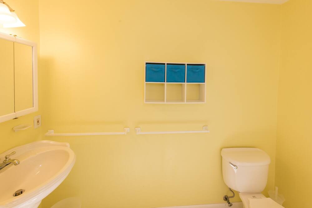 Photo of Bathroom in Northeast Virginia Beach