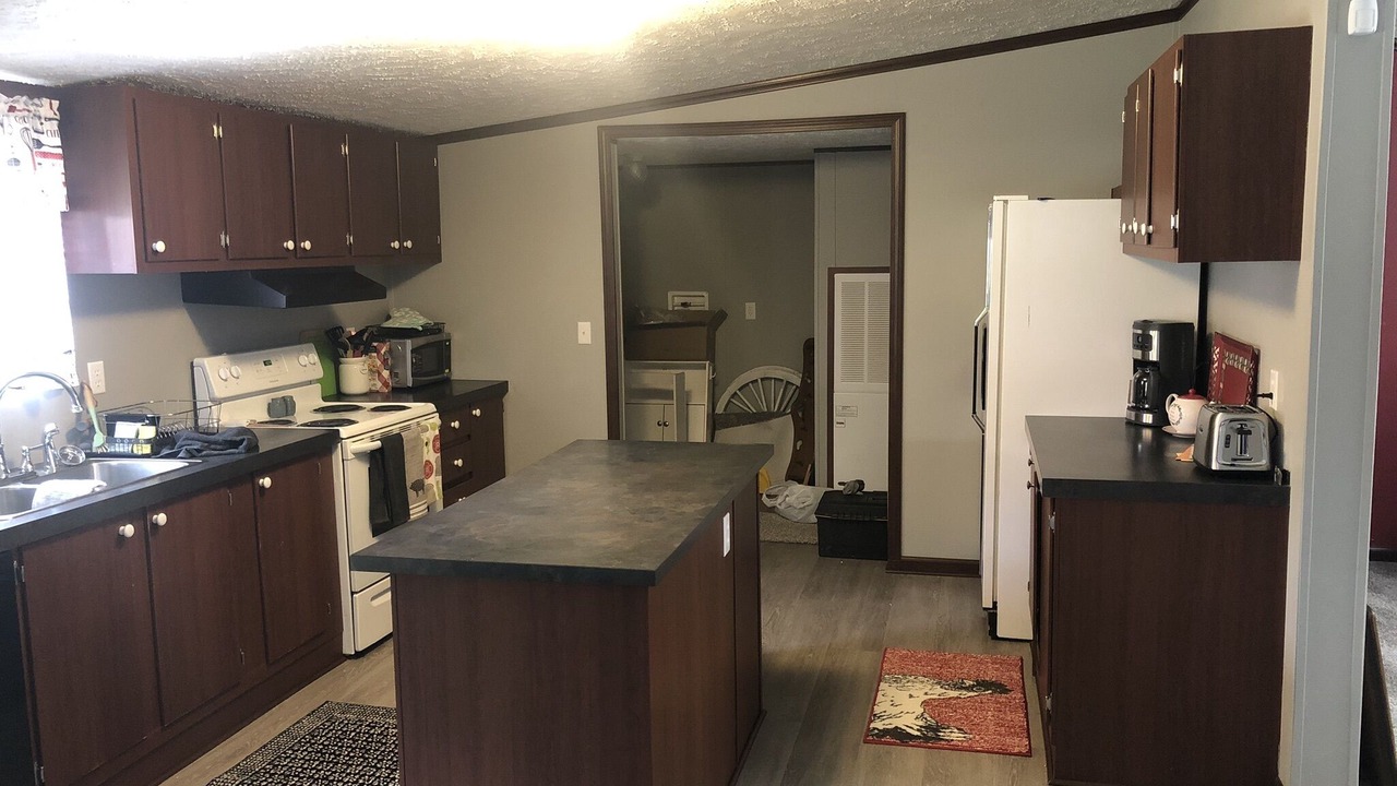 Photo of Kitchen in Rush