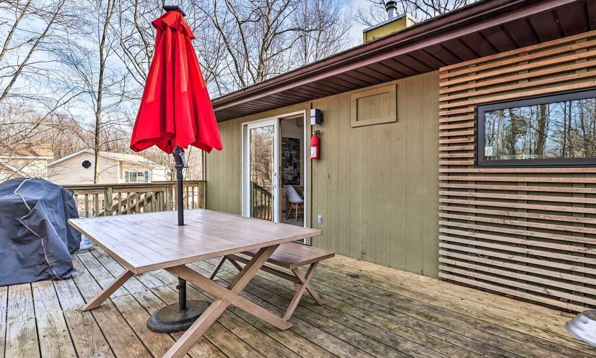 Photo of Patio Balcony in Tamiment