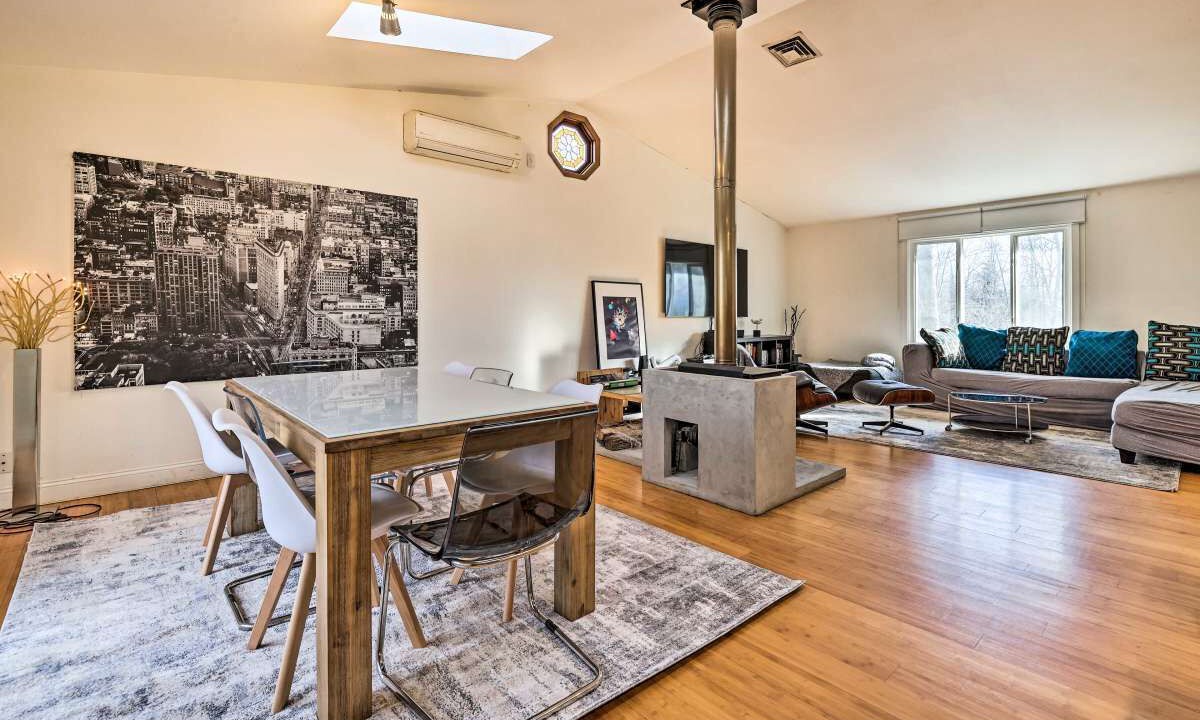 Photo of Livingroom in Tamiment
