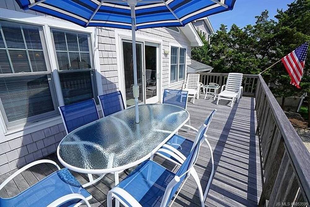 Photo of Patio Balcony in Point Pleasant - Toms River