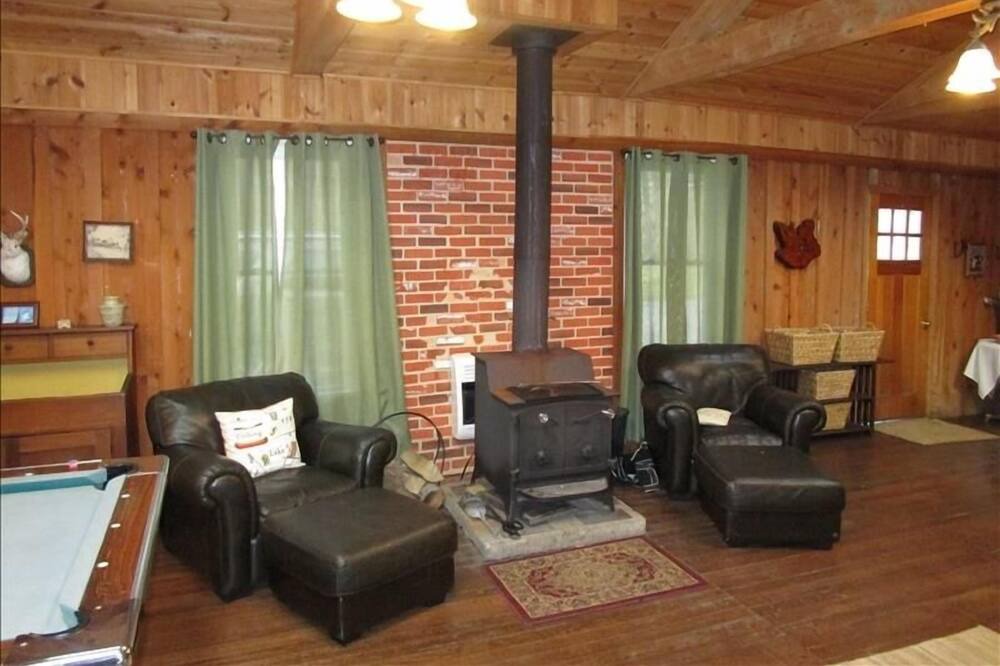 Photo of Bedroom in Eagles Mere