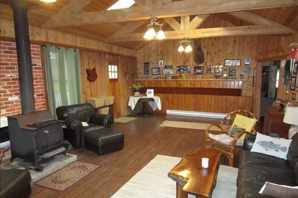Photo of Bedroom in Eagles Mere