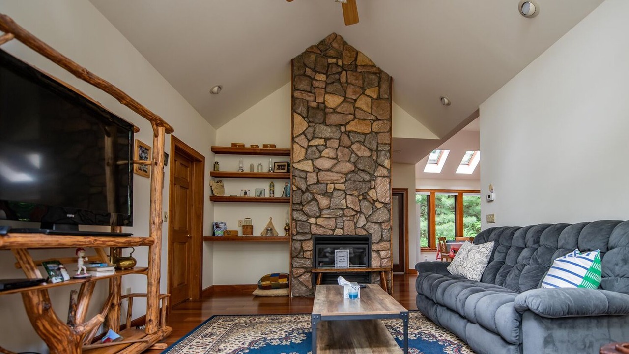 Photo of Livingroom in Eagles Mere