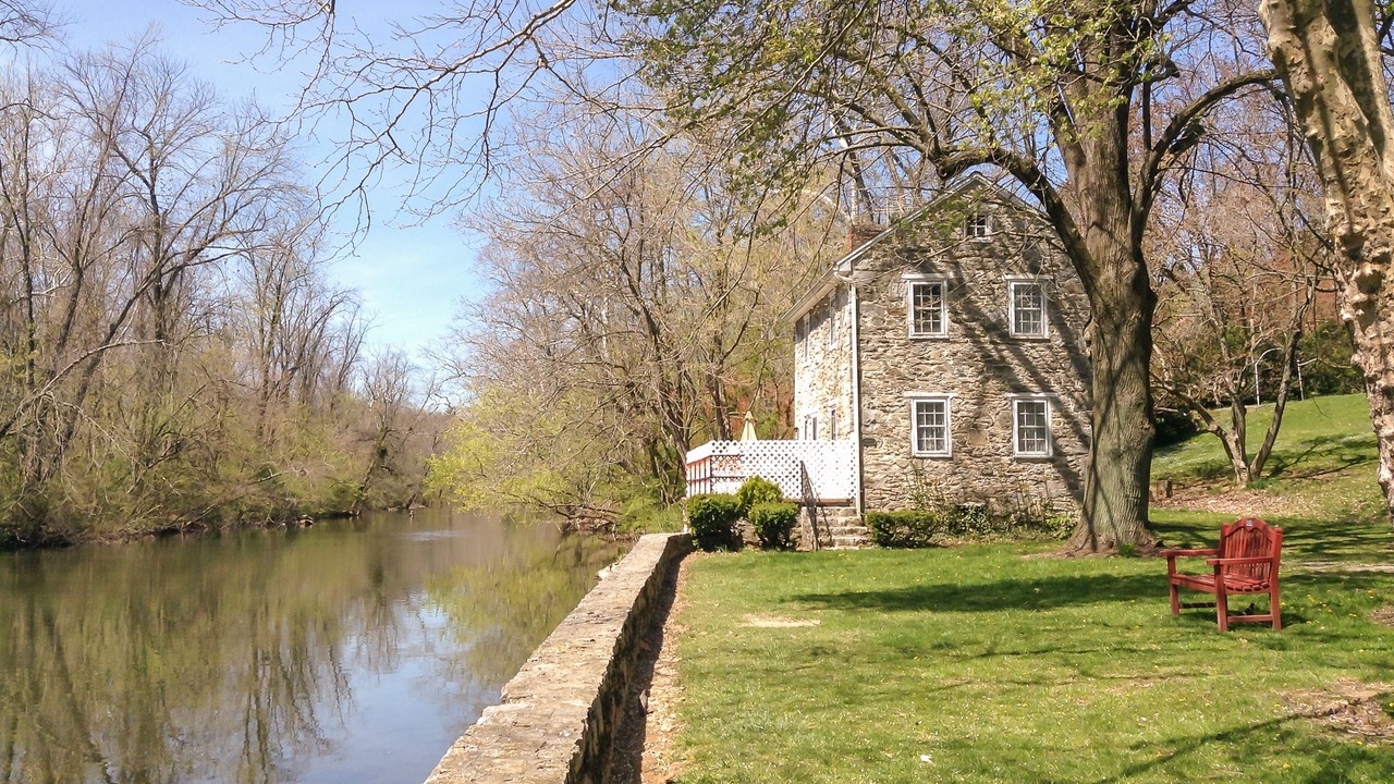 Photo of Buildings in Boiling Springs