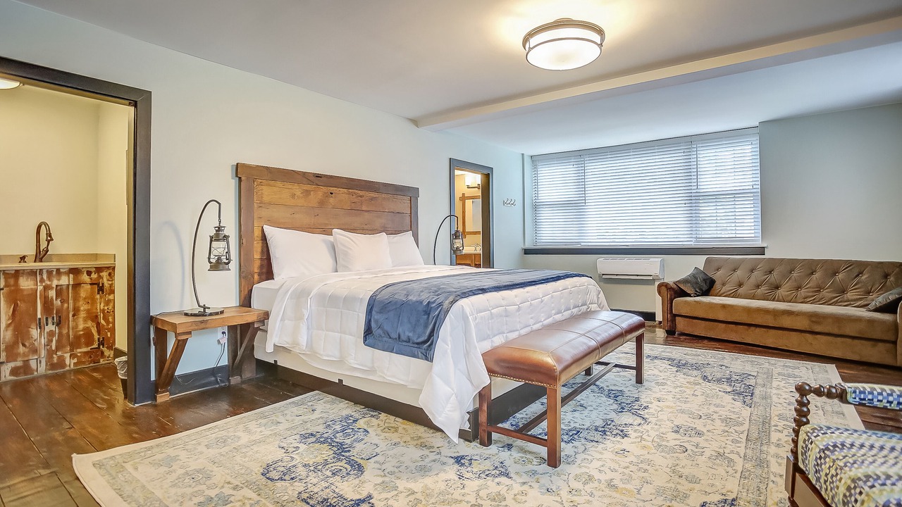Photo of Bedroom in Boiling Springs