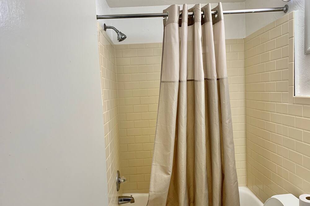Photo of Bathroom in Bordentown