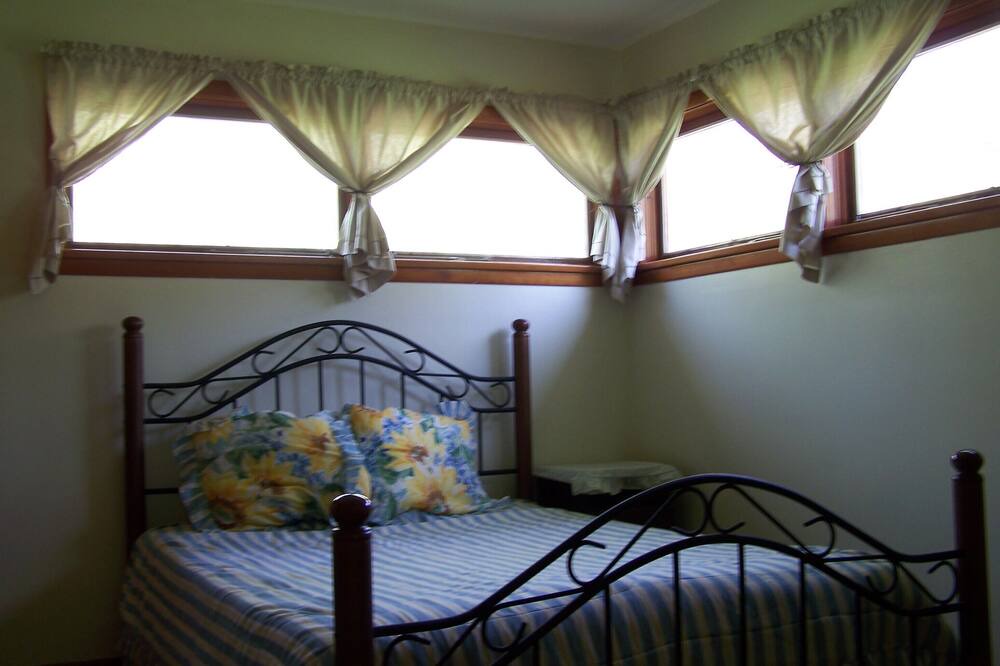 Photo of Bedroom in Richfield
