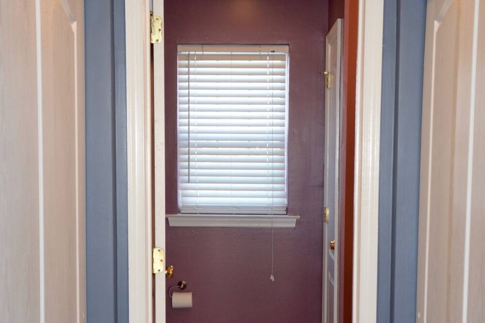 Photo of Bathroom in Rehoboth Beach