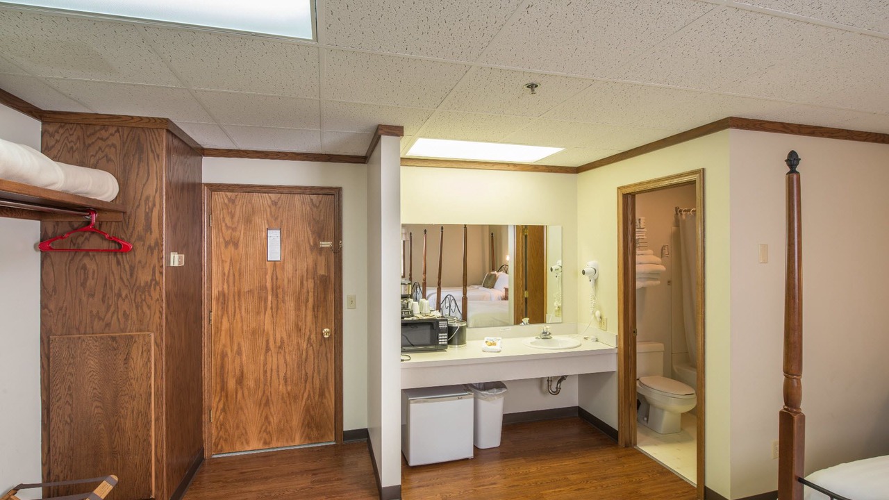 Photo of Bathroom in Sugarcreek