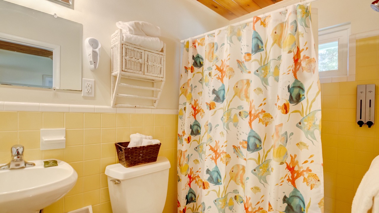 Photo of Bathroom in Stone Harbor
