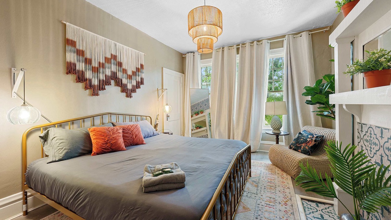 Photo of Outdoor in Merion Village