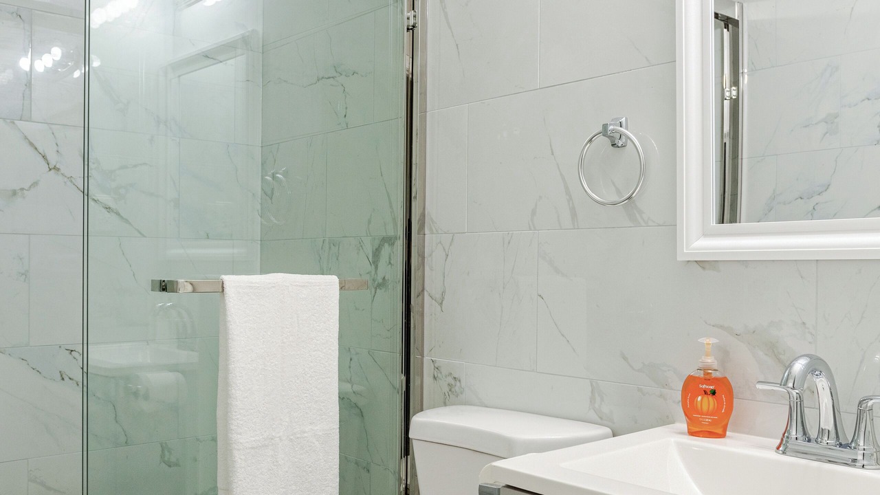 Photo of Bathroom in East Passyunk Crossing