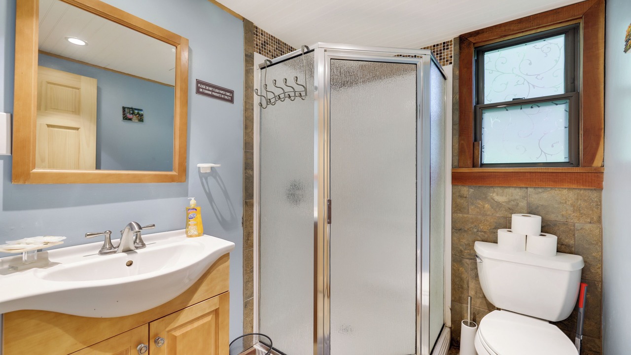 Photo of Bathroom in Greentown