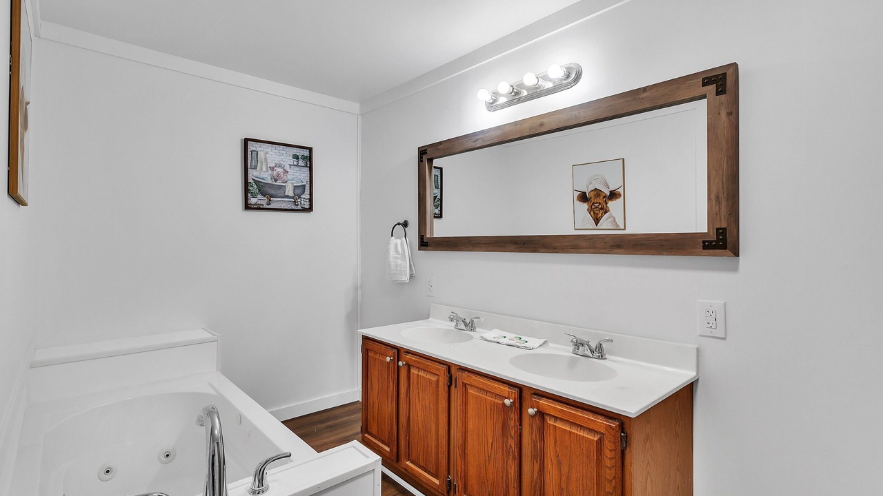 Photo of Bathroom in Sharpsburg