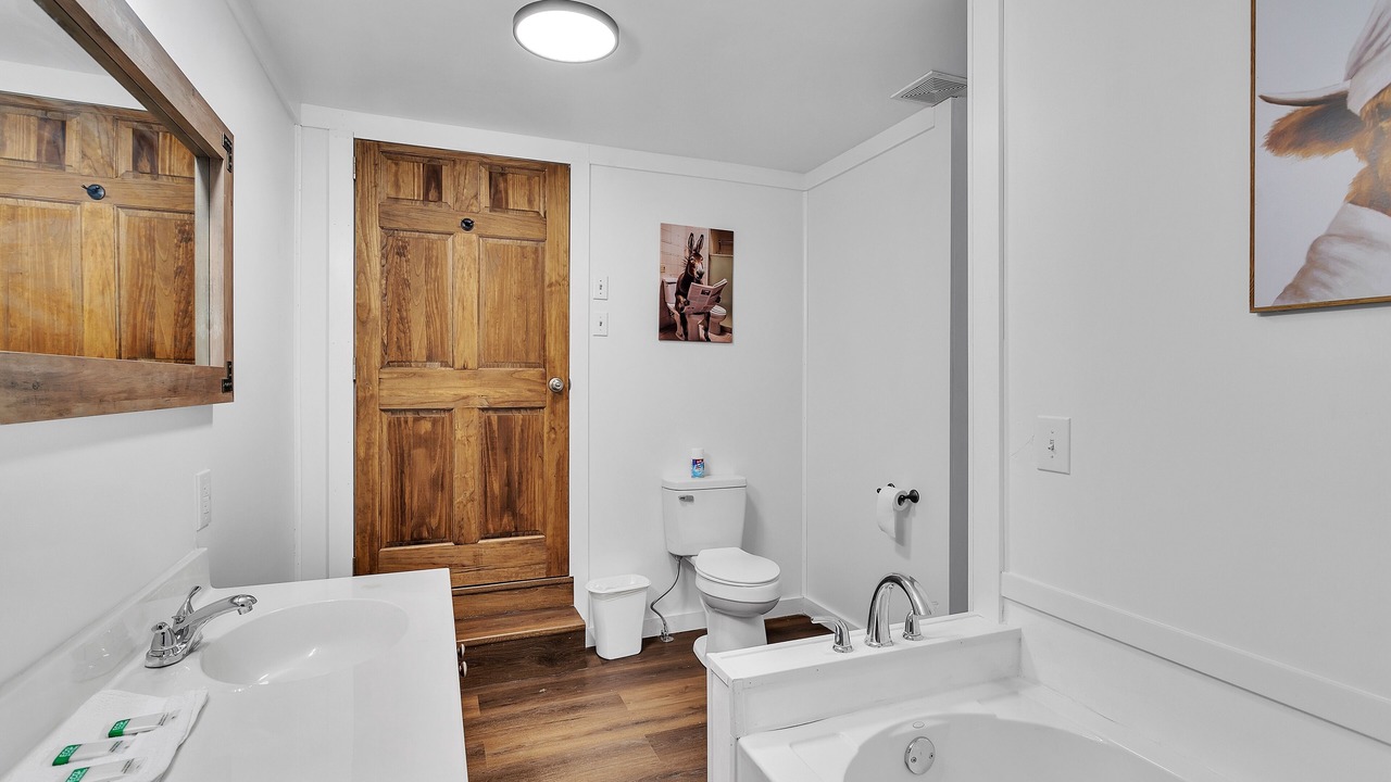 Photo of Bathroom in Sharpsburg