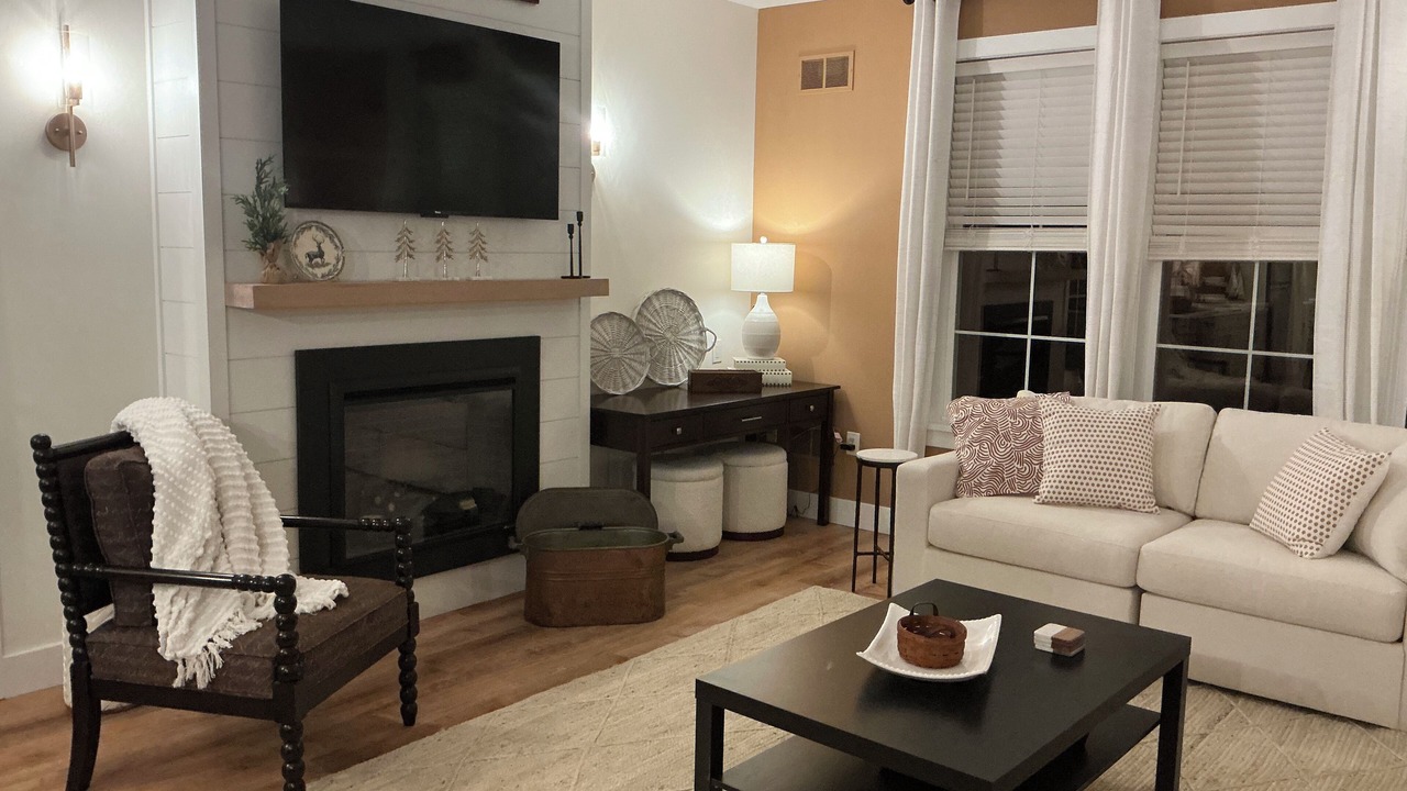 Photo of Livingroom in Elm