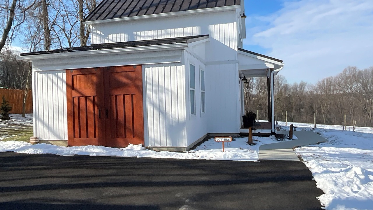 Photo of Outdoor in Elm