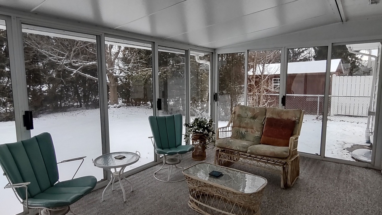 Photo of Livingroom in Conneaut
