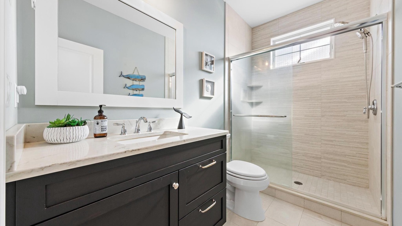 Photo of Bathroom in South Beach Haven
