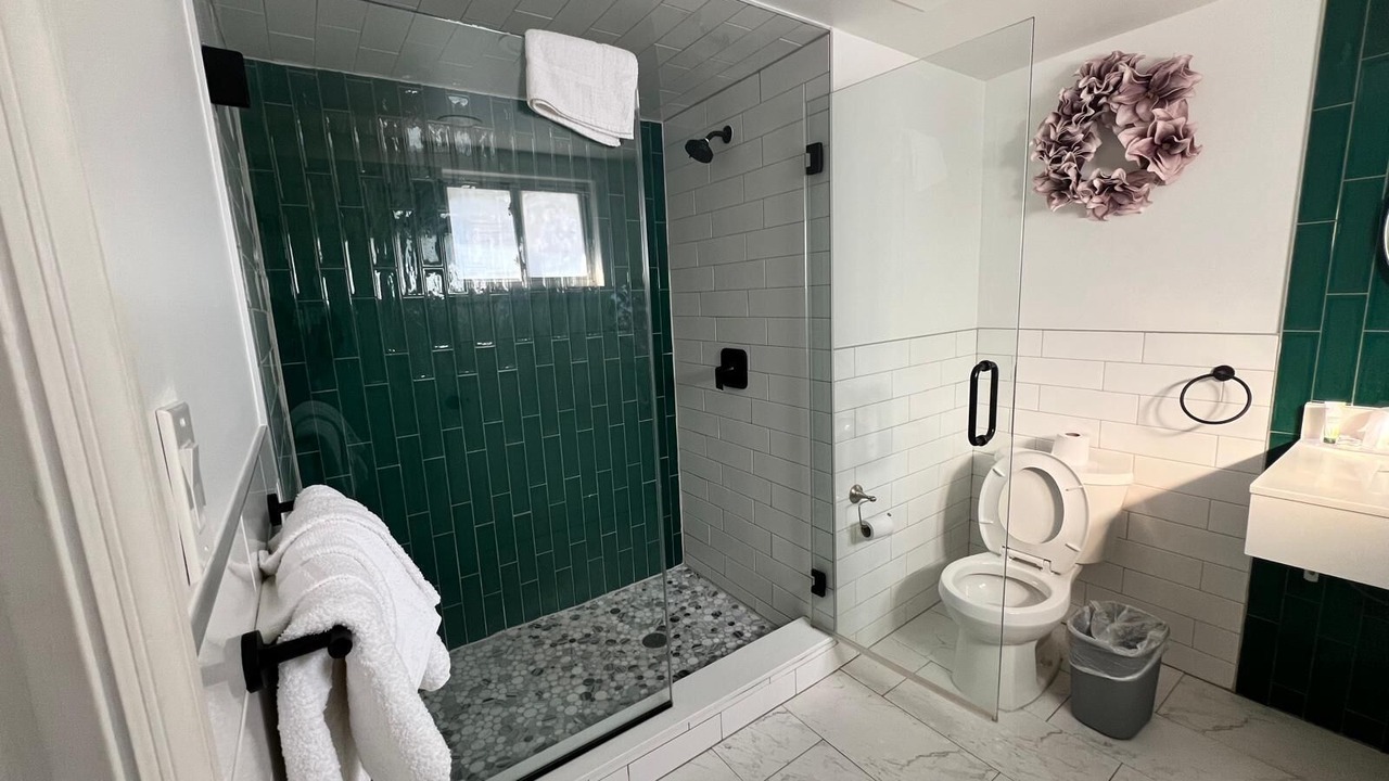 Photo of Bathroom in Lyndhurst