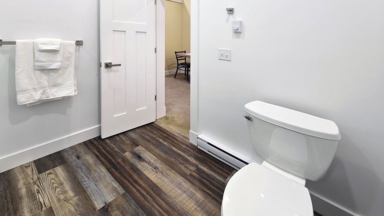 Photo of Bathroom in Grove City