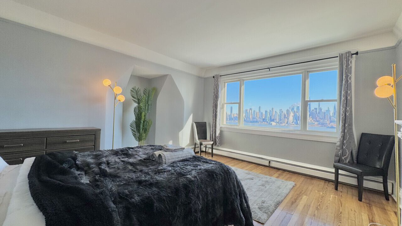 Photo of Others in Weehawken