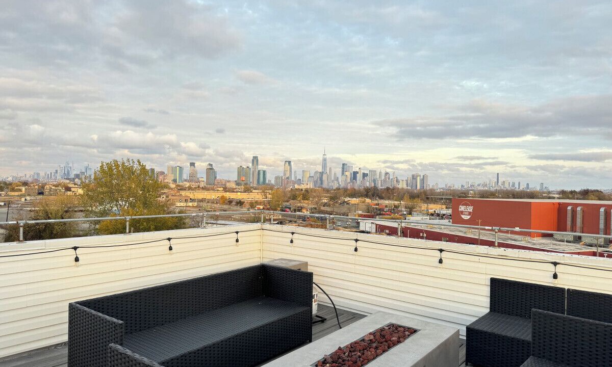 Photo of Patio Balcony in Communipaw