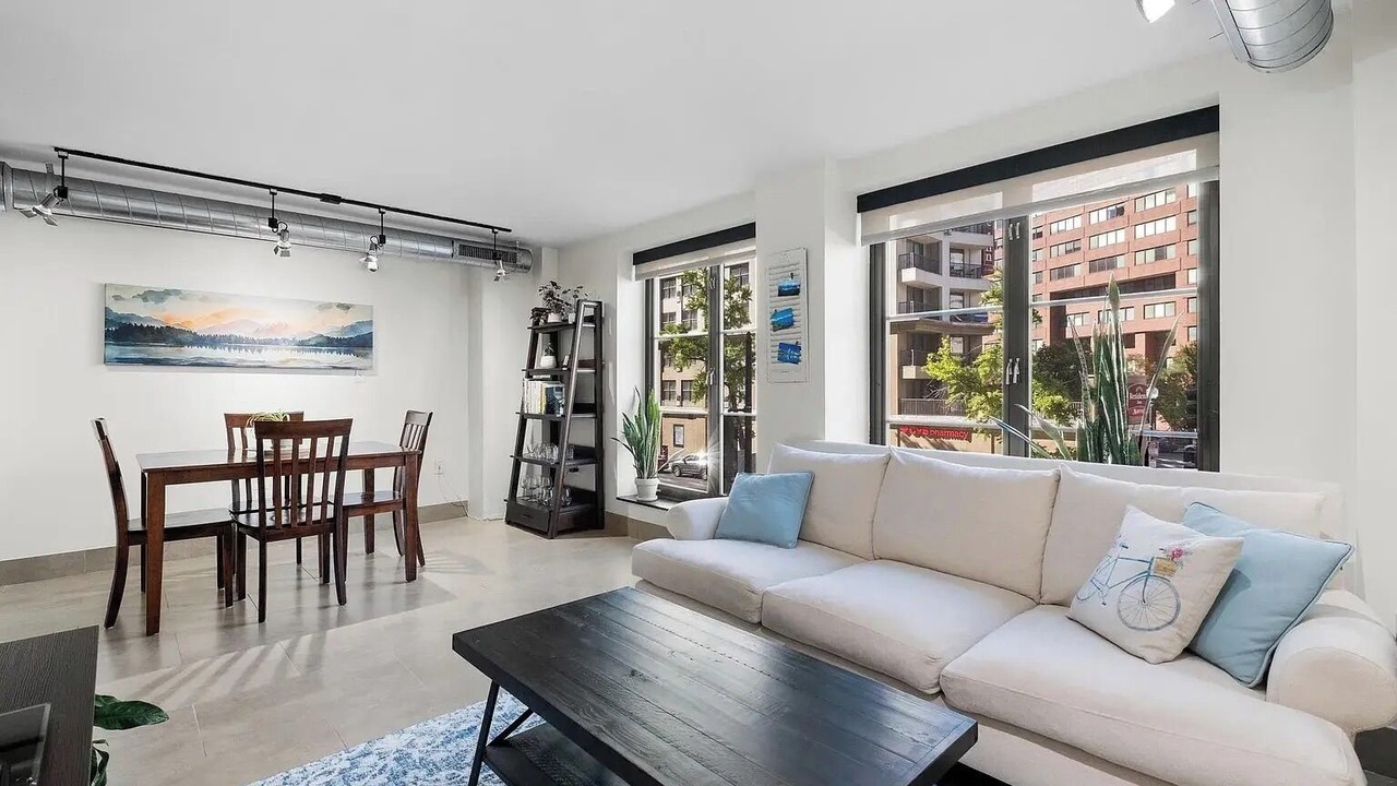 Photo of Livingroom in Downtown Washington D.C.