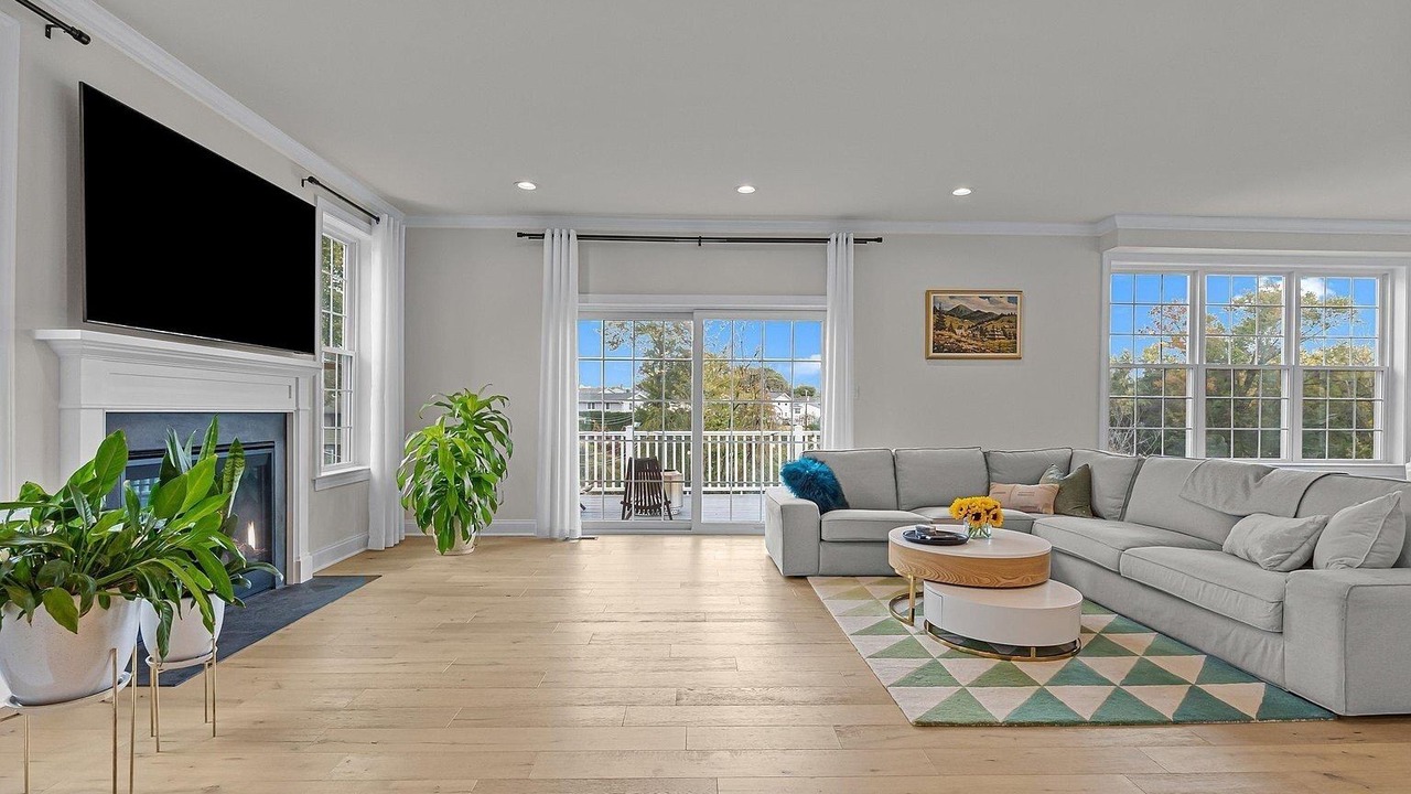 Photo of Livingroom in Northeast Philadelphia