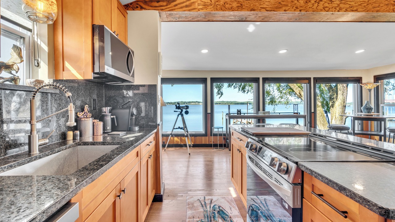 Photo of Kitchen in Barstow