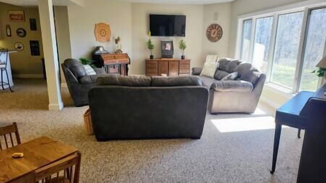 Photo of Livingroom in Bryan