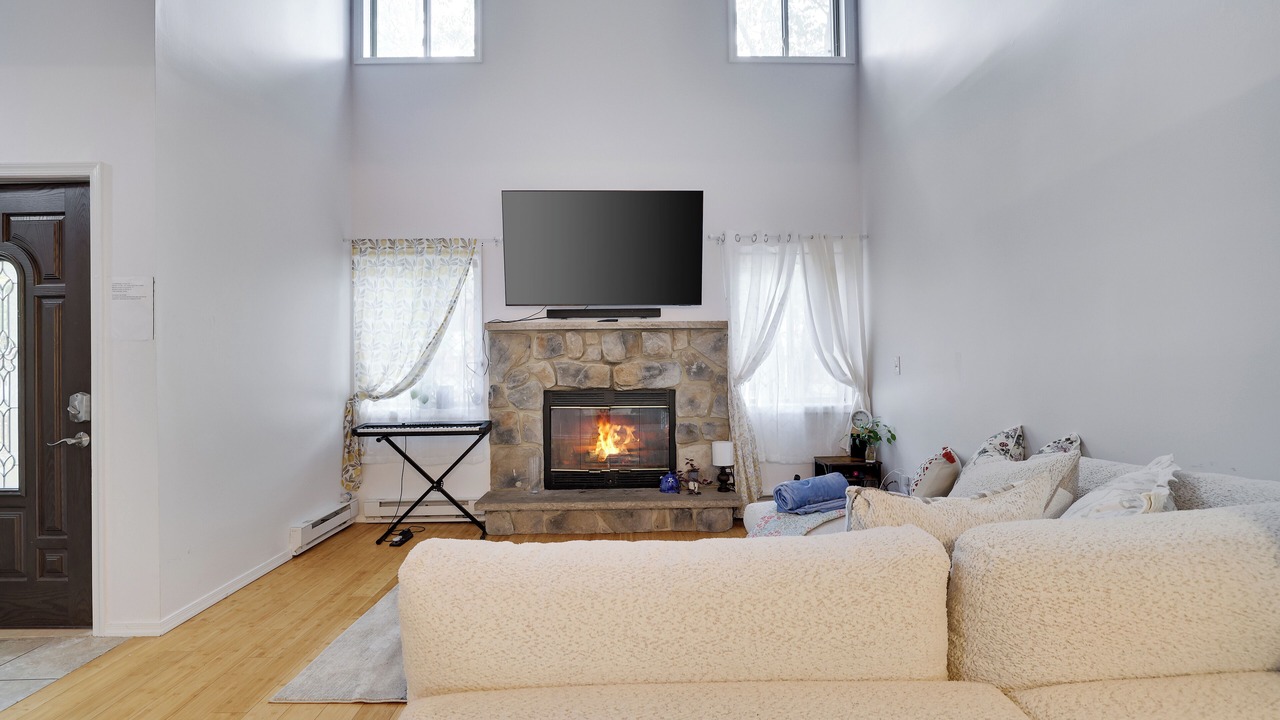 Photo of Livingroom in East Stroudsburg