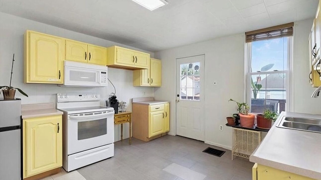 Photo of Kitchen in Avalon
