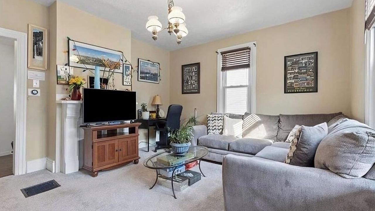 Photo of Livingroom in Avalon