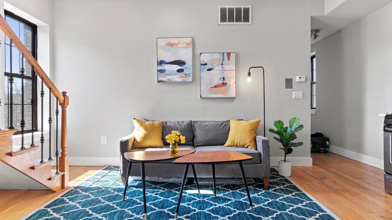 Photo of Livingroom in Bushwick