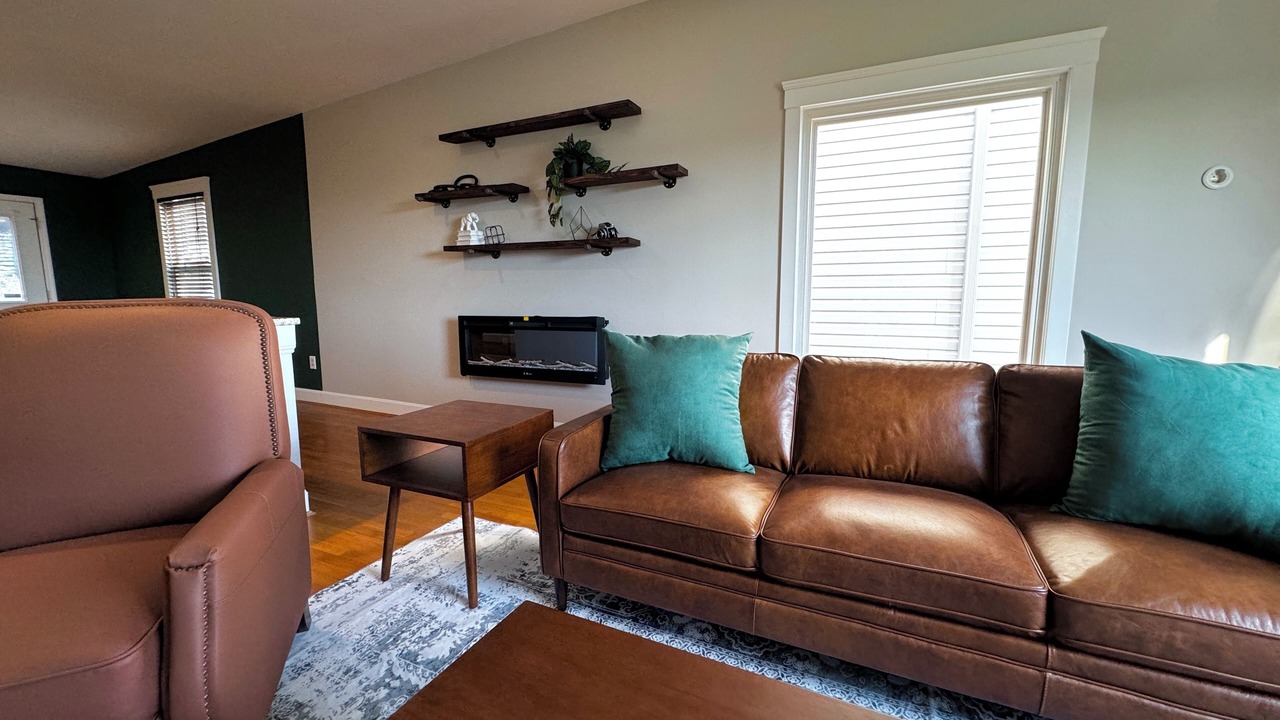 Photo of Livingroom in CUF