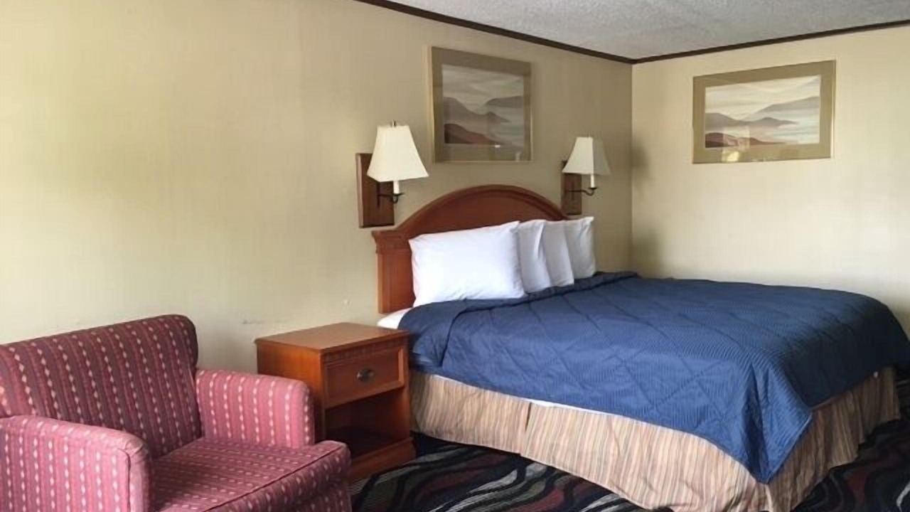 Photo of Bedroom in Washington Court House