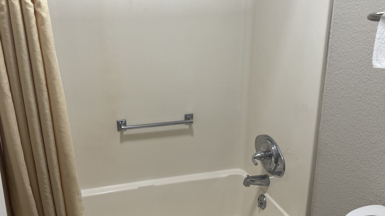 Photo of Bathroom in Washington Court House