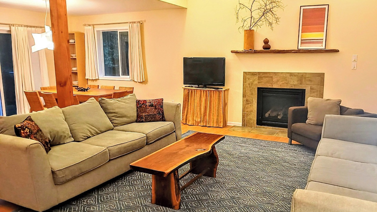 Photo of Livingroom in Layton