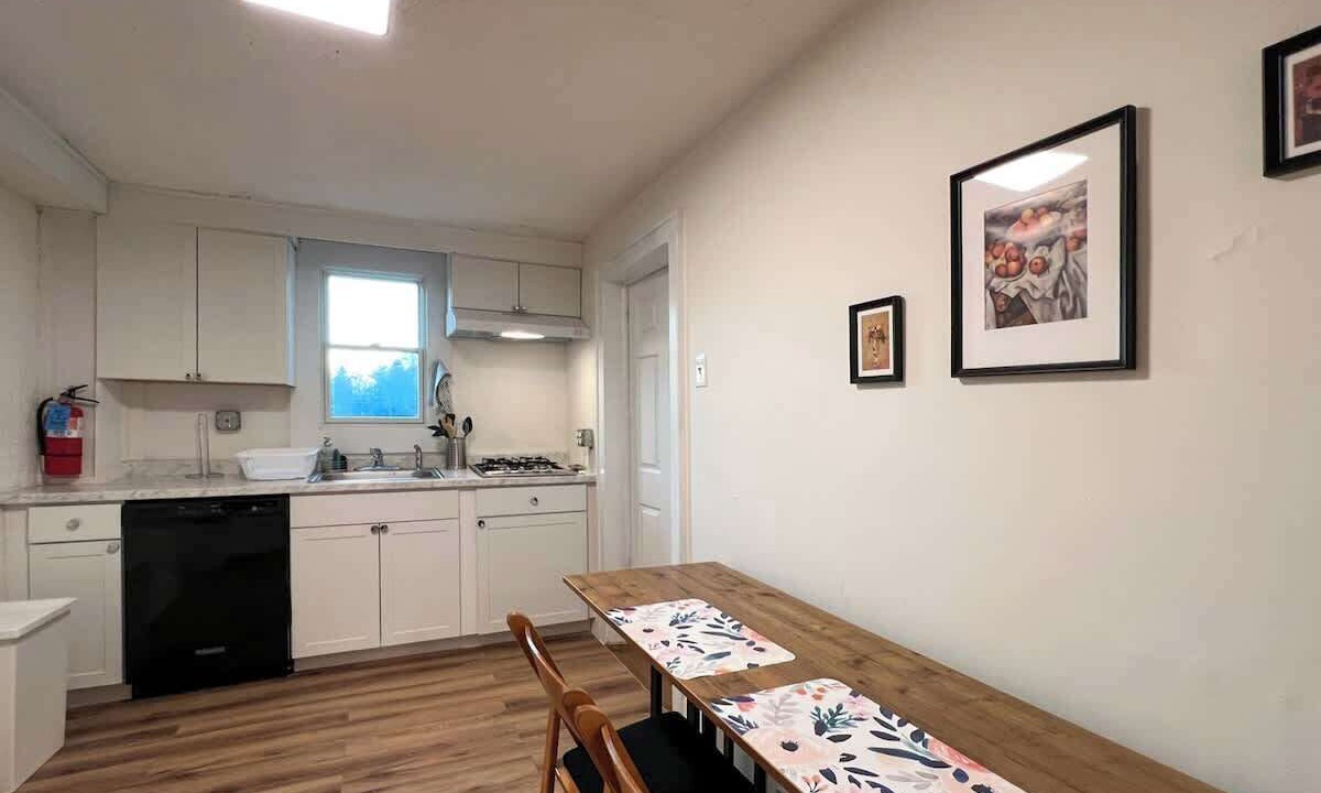 Photo of Kitchen in Cliffwood