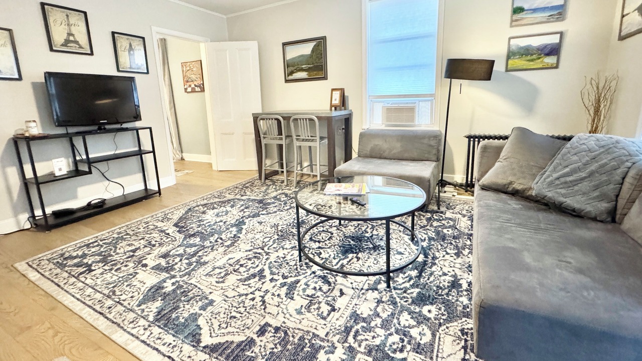 Photo of Livingroom in Kingston